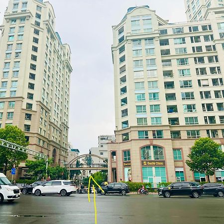 Modern Apartment Near Landmark81 Ho Chi Minh City Bagian luar foto
