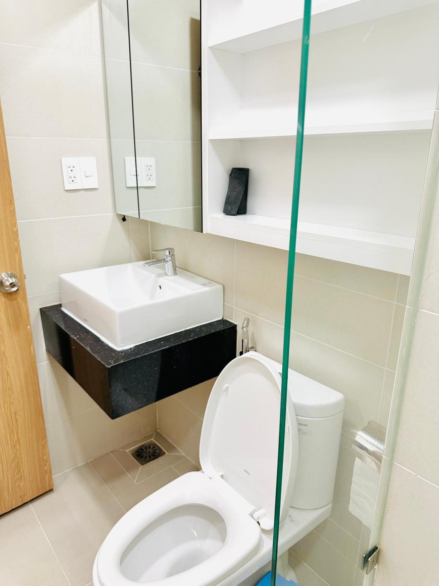 Modern Apartment Near Landmark81 Ho Chi Minh City Bagian luar foto